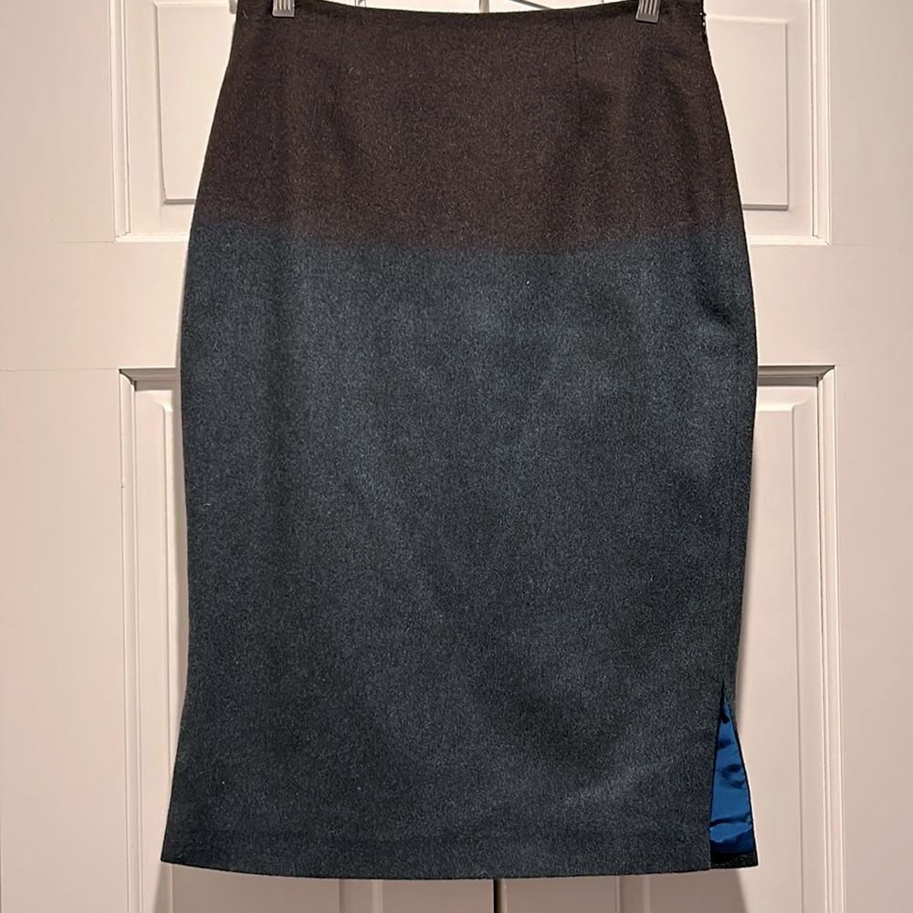 Vintage Richard Tyler Couture wool/cashmere pencil skirt with blue silk lining.